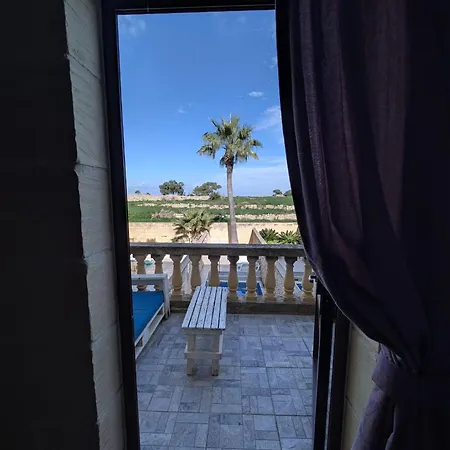 Ta' Gigi Retreat For 10, 5 Bedroom With Views! Vila *